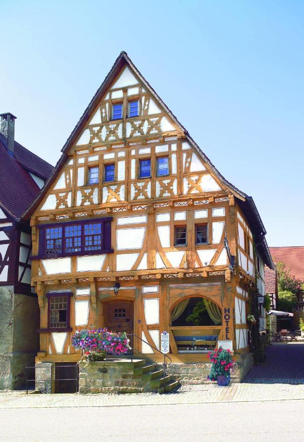 Hotel Restaurant Zum Nachtwaechter Lienzingen Exterior photo